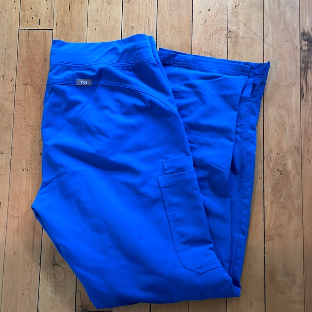 Kade figs scrub pants